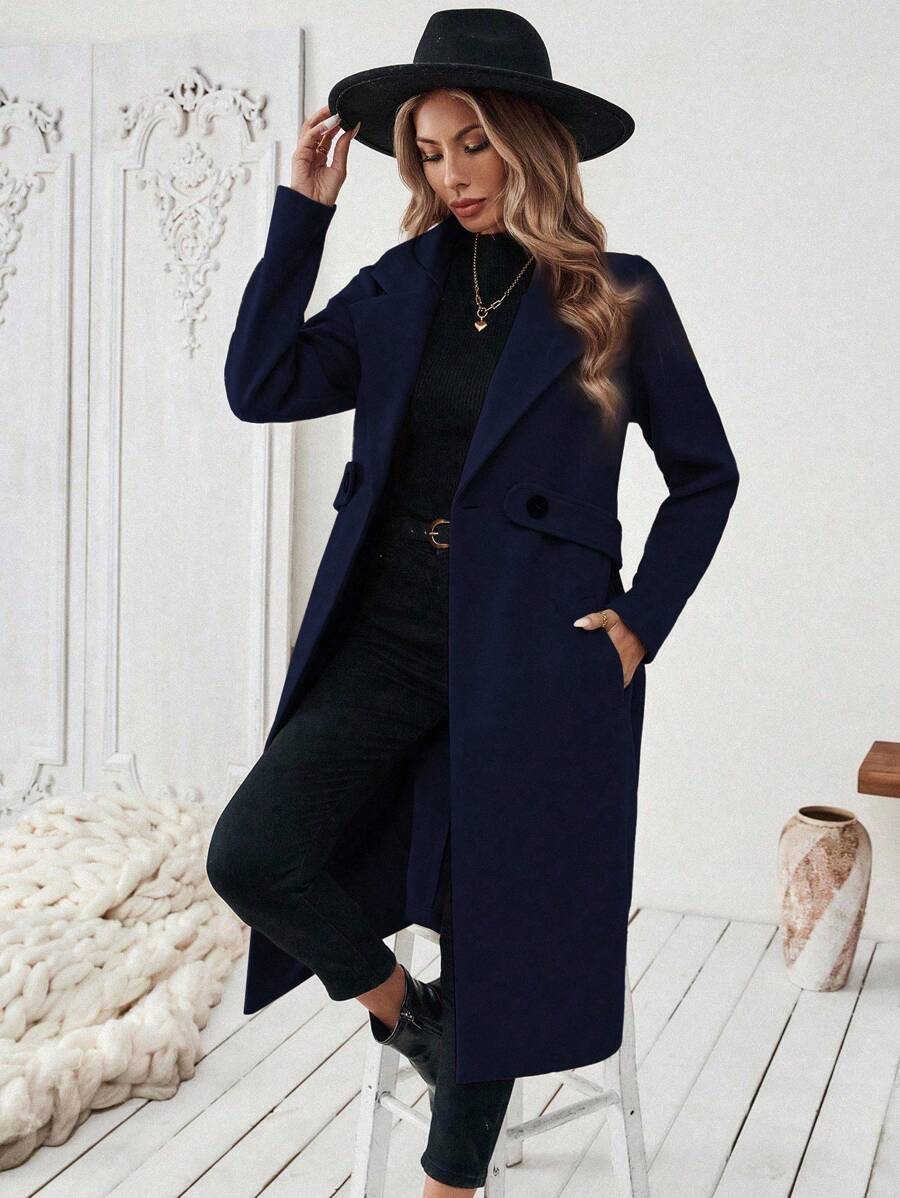 Elegant Women's Coat with Notched Collar, Defined Waist, Straight Fit, and Flap Pockets