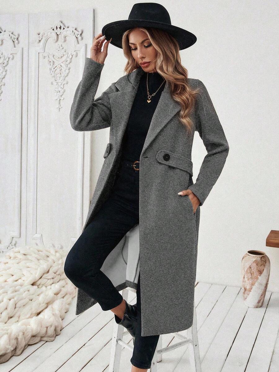 Elegant Women's Coat with Notched Collar, Defined Waist, Straight Fit, and Flap Pockets