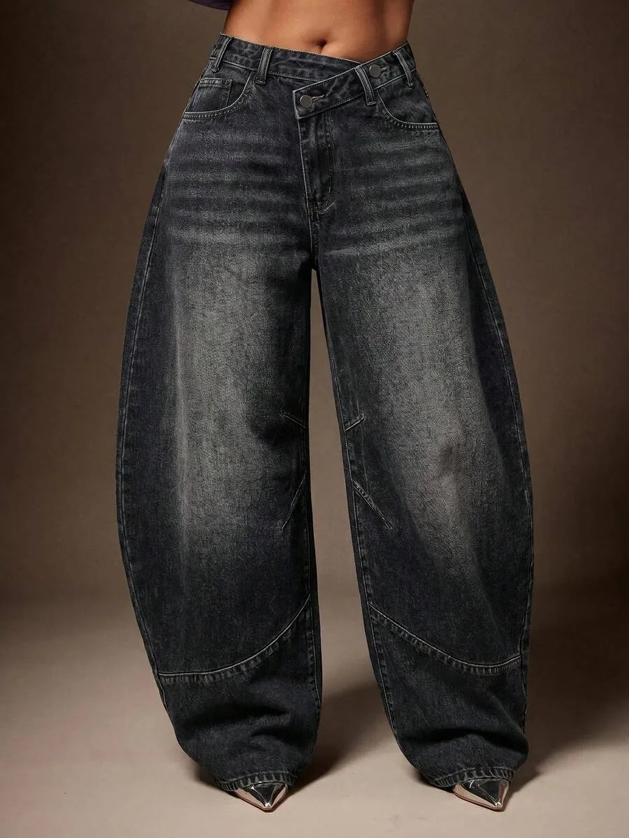 Baggy Jeans for Women with Asymmetrical Waist