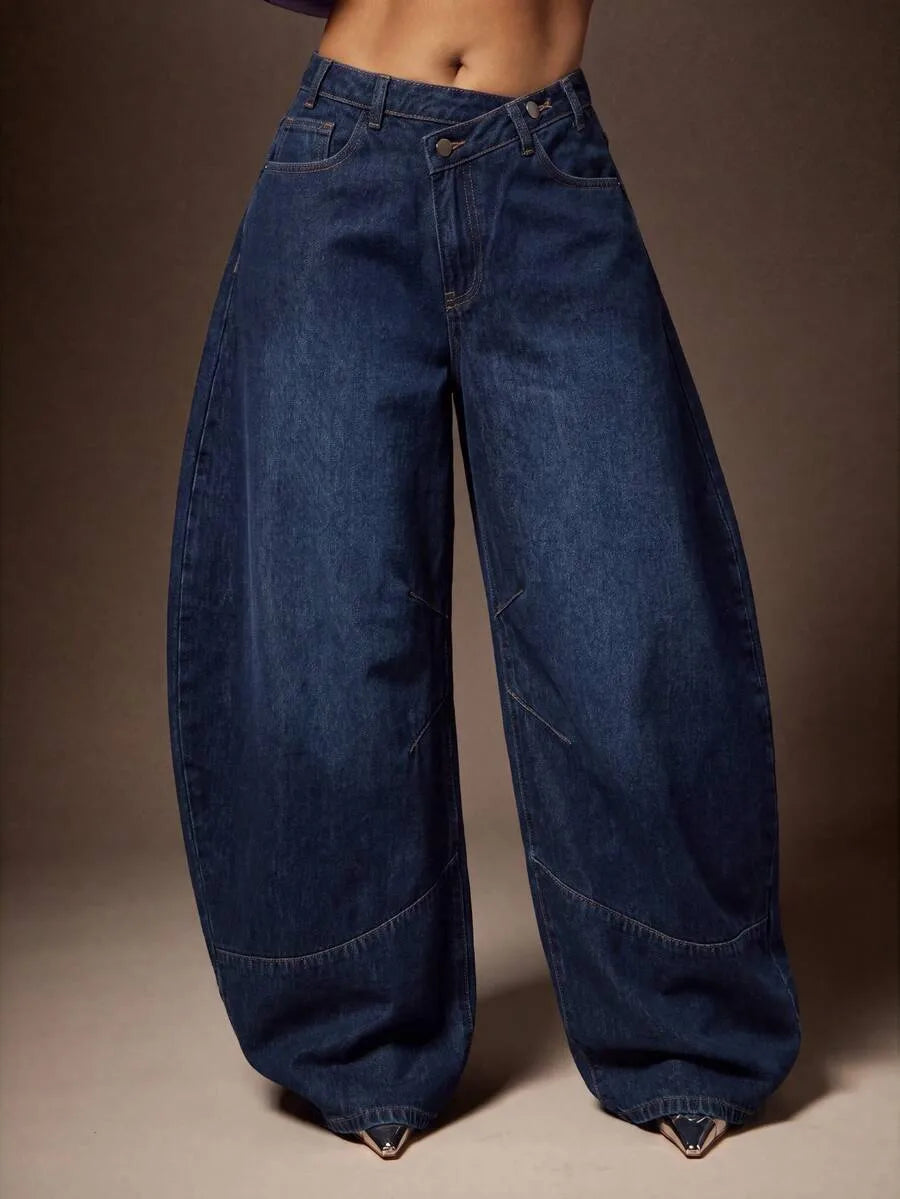 Baggy Jeans for Women with Asymmetrical Waist