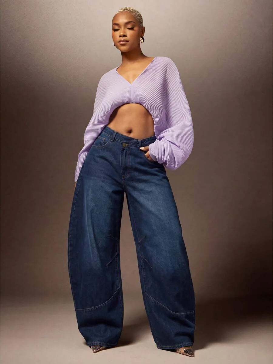 Baggy Jeans for Women with Asymmetrical Waist