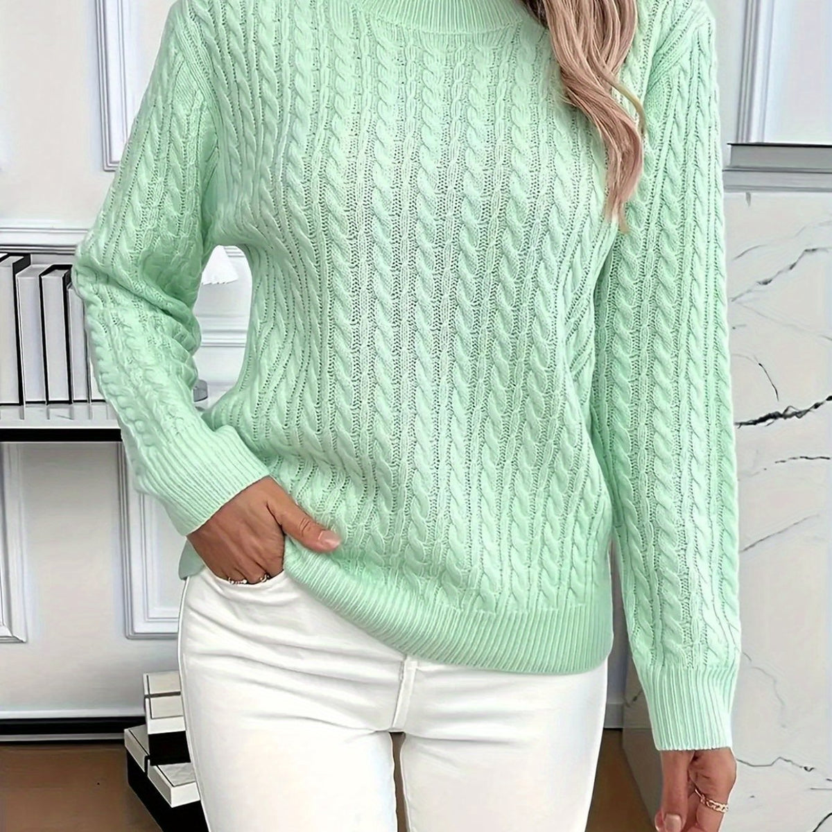 Women's Comfortable Round Neck Sweater