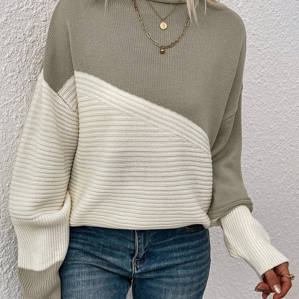 Mabel | Color-Blocked Cozy Sweater