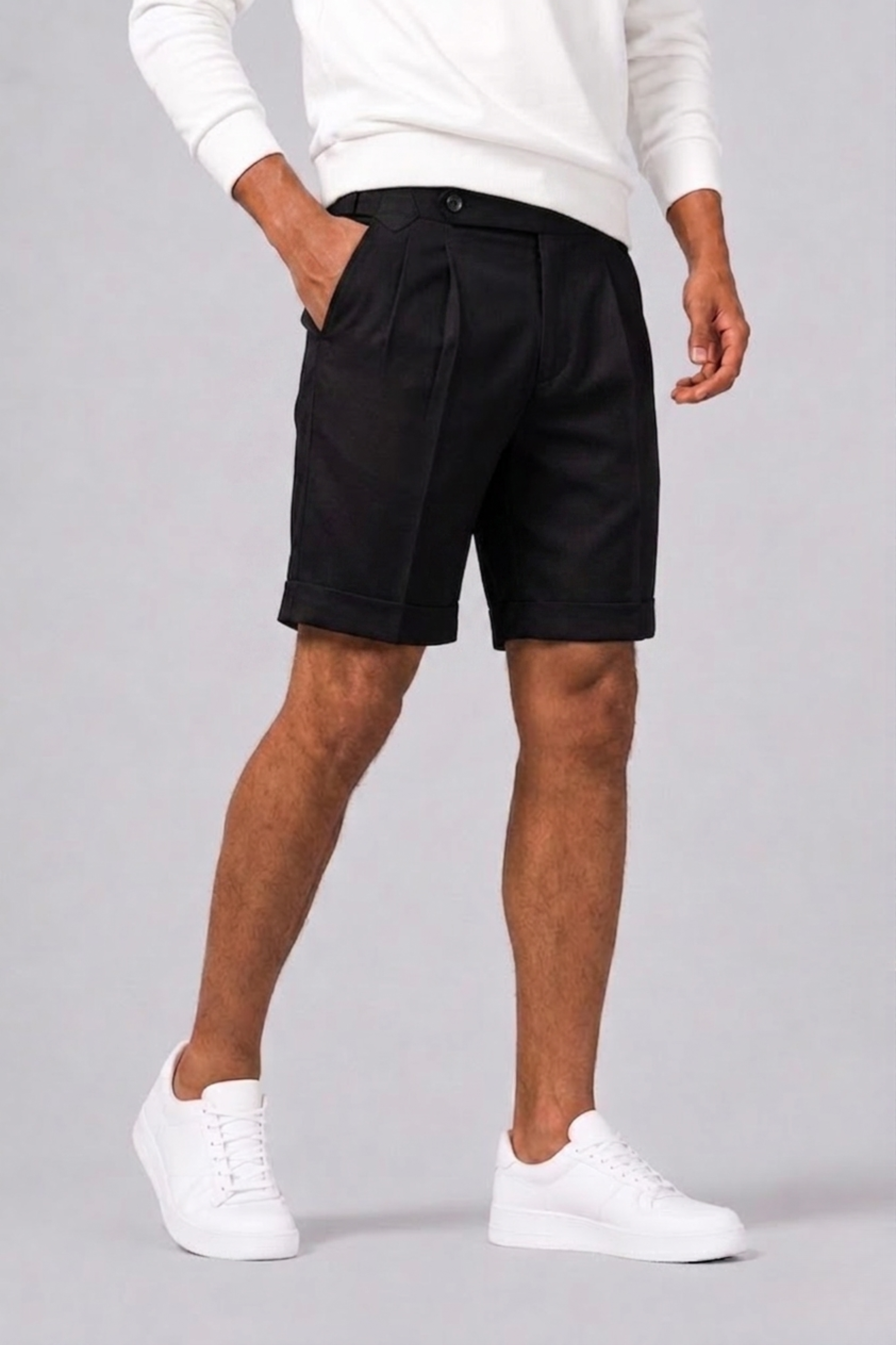 Men's Short Trousers with Turned-Up Hem