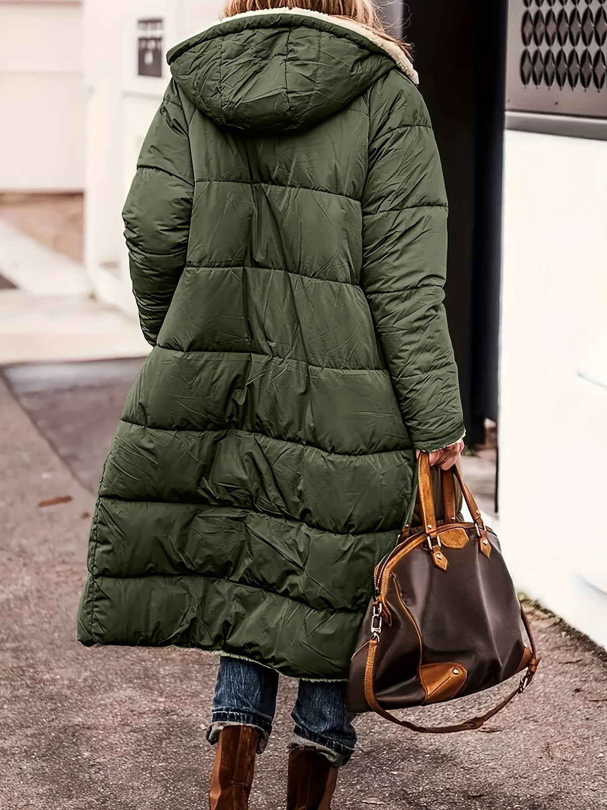 Women's Long Fit Winter Coat | Breathable Design