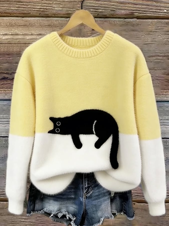 Women's Relaxed Patterned Pullover