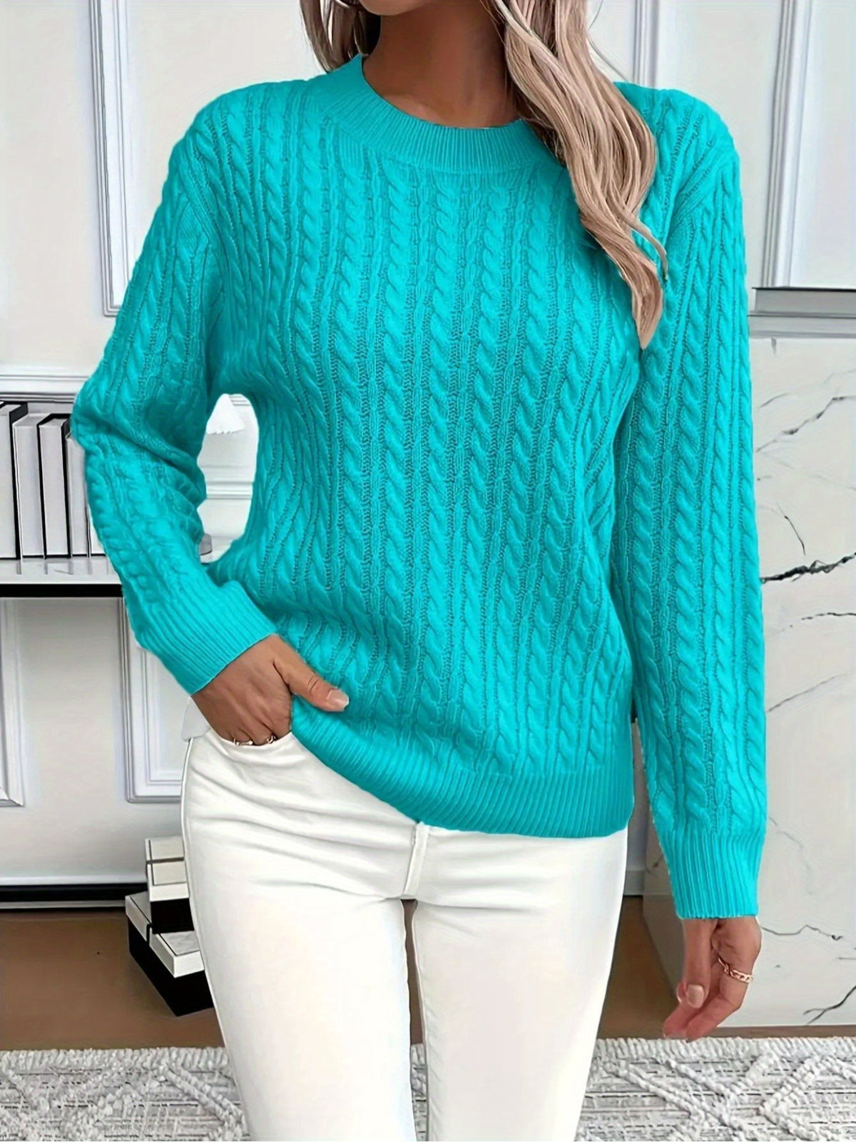 Women's Comfortable Round Neck Sweater
