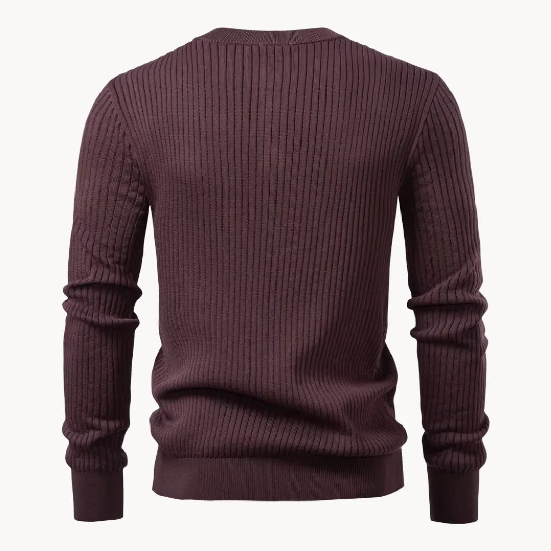 Men's Sweater with Round Neck and Button Closure for Everyday Use