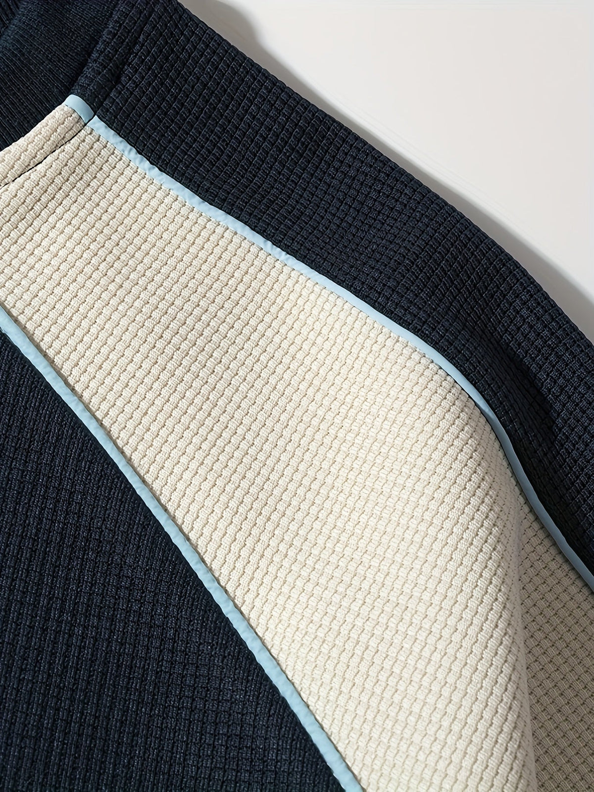 Dean | Color-Blocked Crewneck Sweatshirt