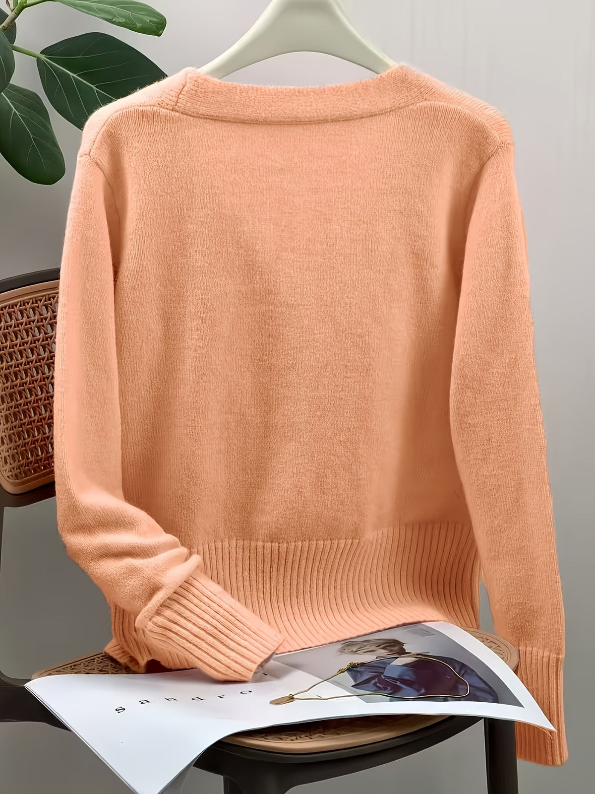 Juliet | V-Neck Cardigan with Heart-Button Detail