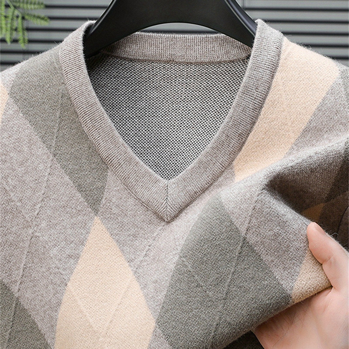 Ellis | Argyle V-Neck Sweater
