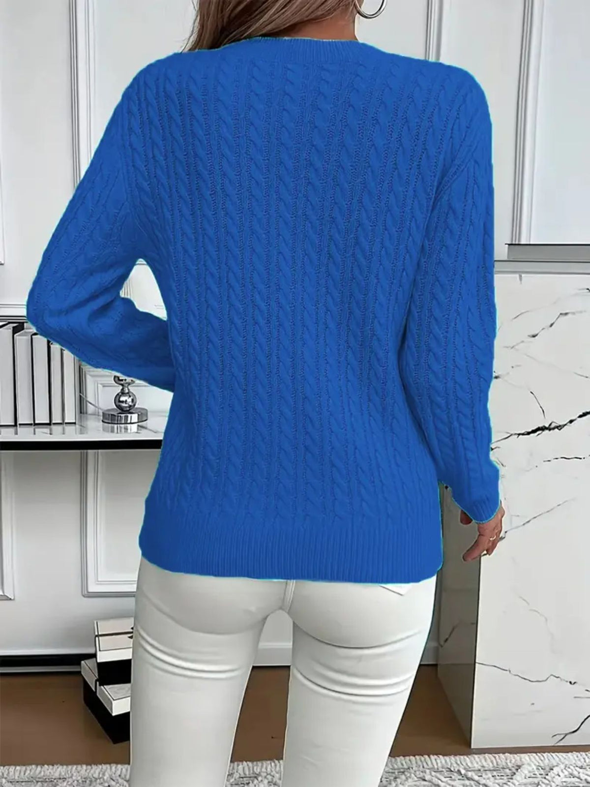 Women's Comfortable Round Neck Sweater
