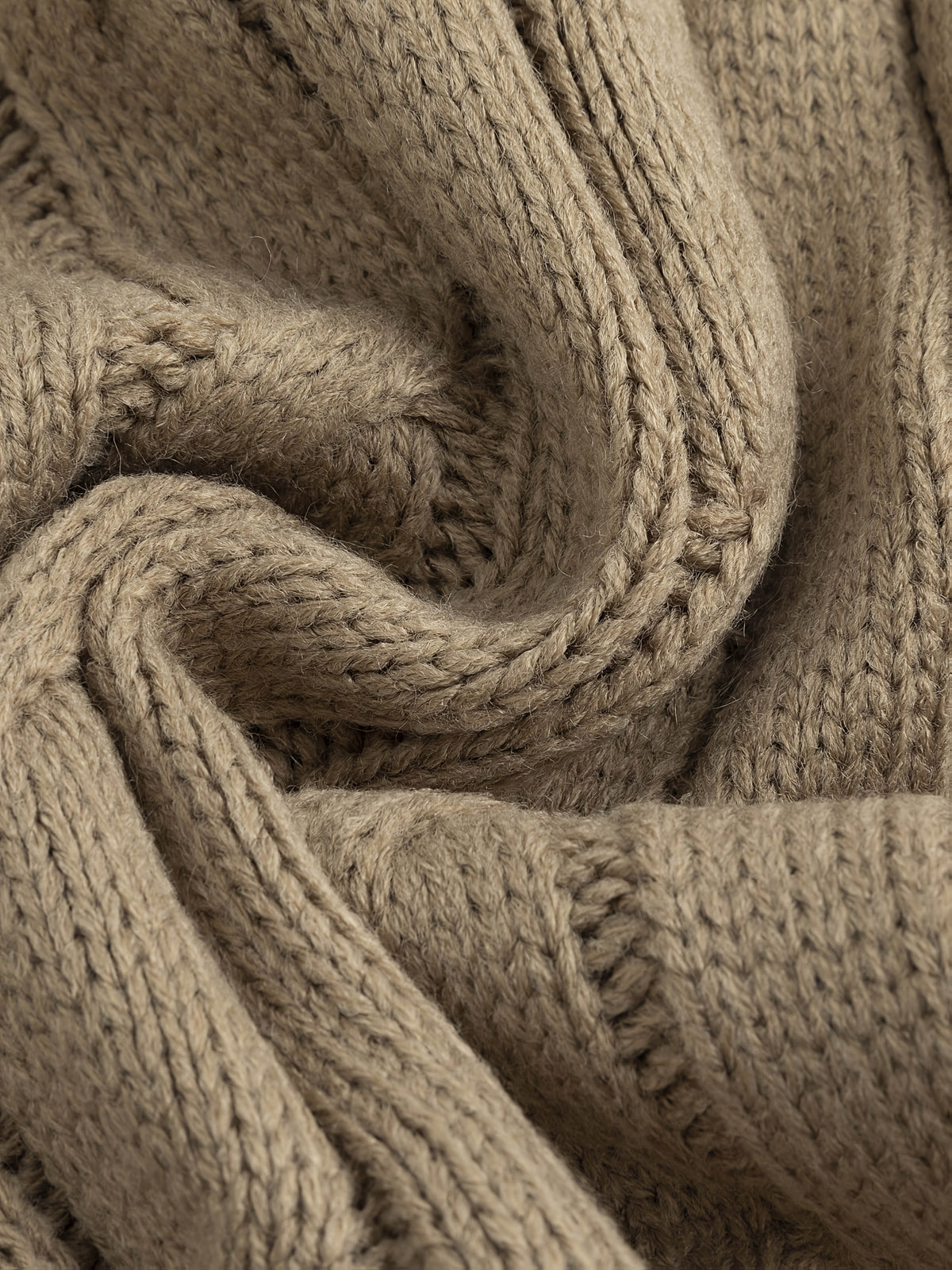 Elliot | Cable-Knit Cardigan with Shawl Collar