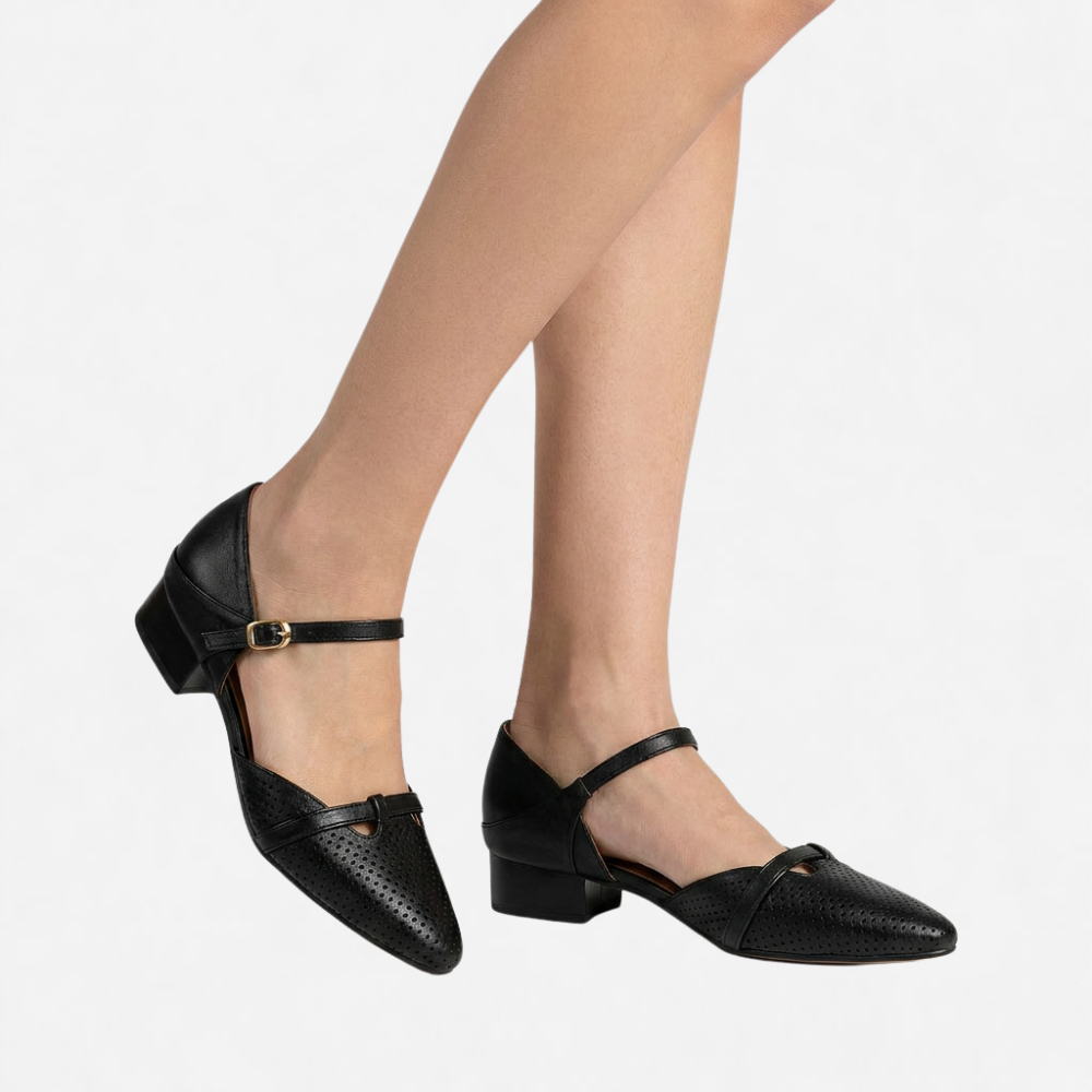 OLDMONEYLOOK | Women’s Refined Patchwork Ankle Strap Flats