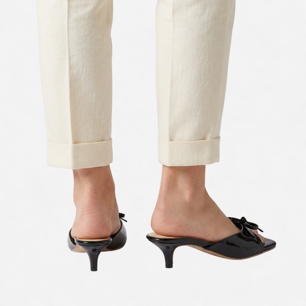 OLDMONEYLOOK | Women Classic Refined Kitten Heel Pumps
