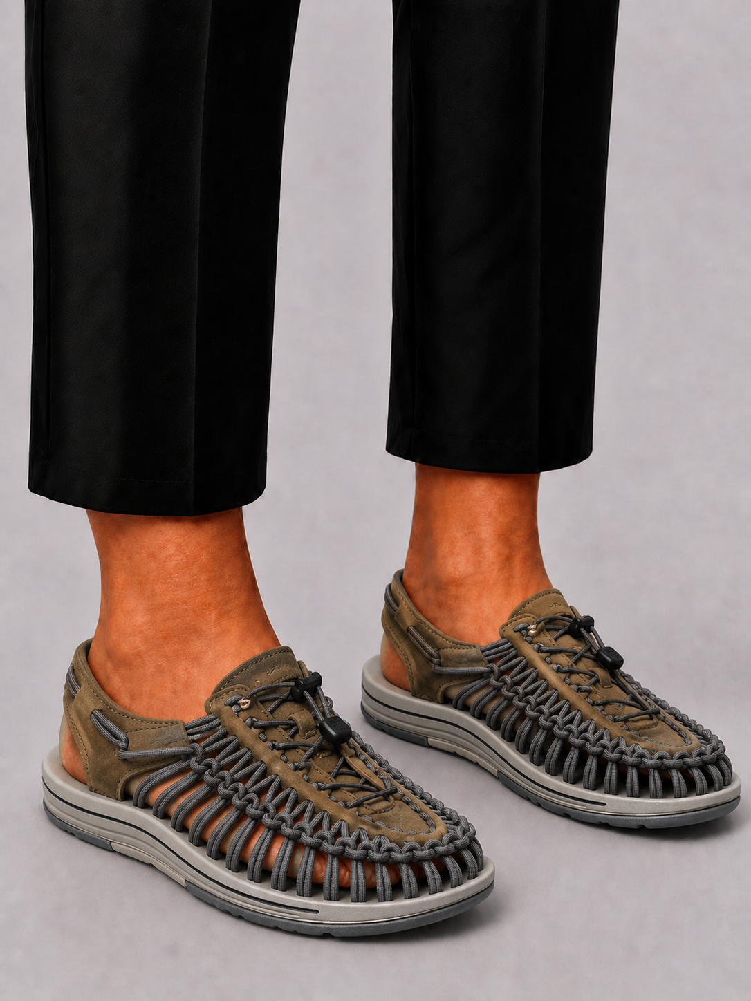 Men's Sandals with Closed Toe and Cutouts