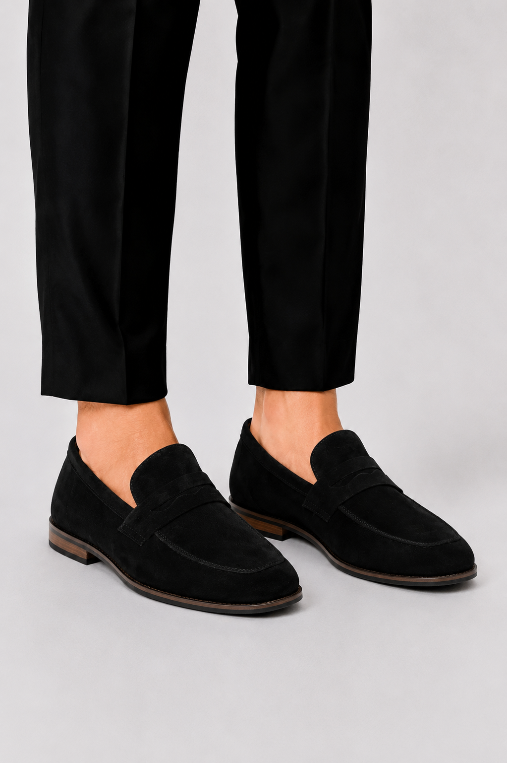 Men's Loafers Timeless Elegance Suede Slip-ons