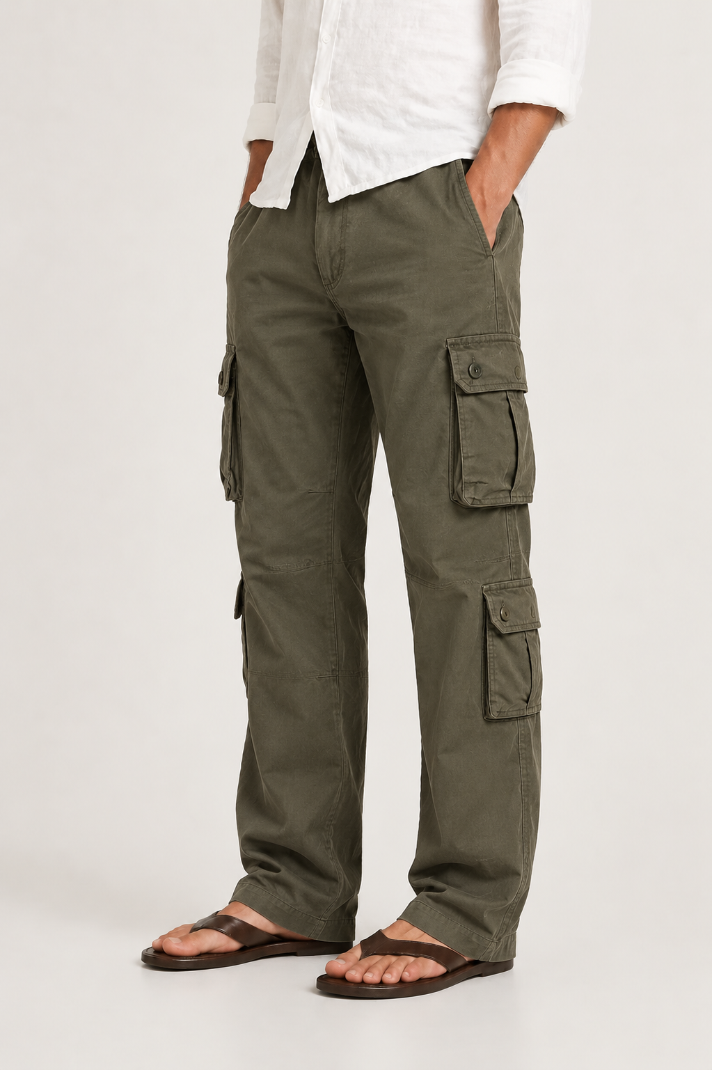 Men's Cargo Trousers with Straight Fit and Functional Pockets