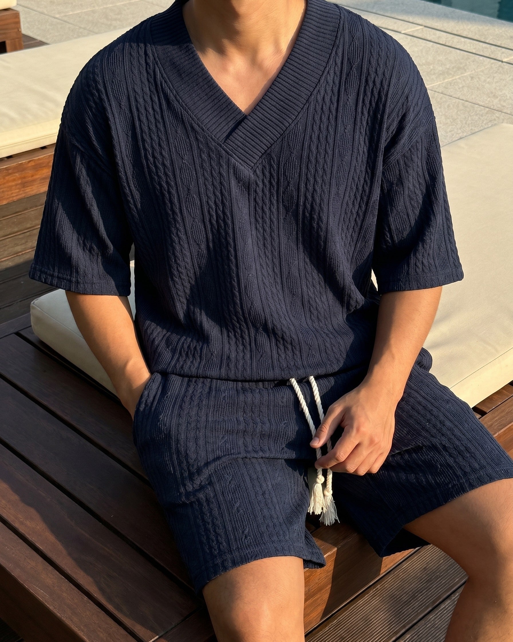 Knitted set with V-neck and shorts for men