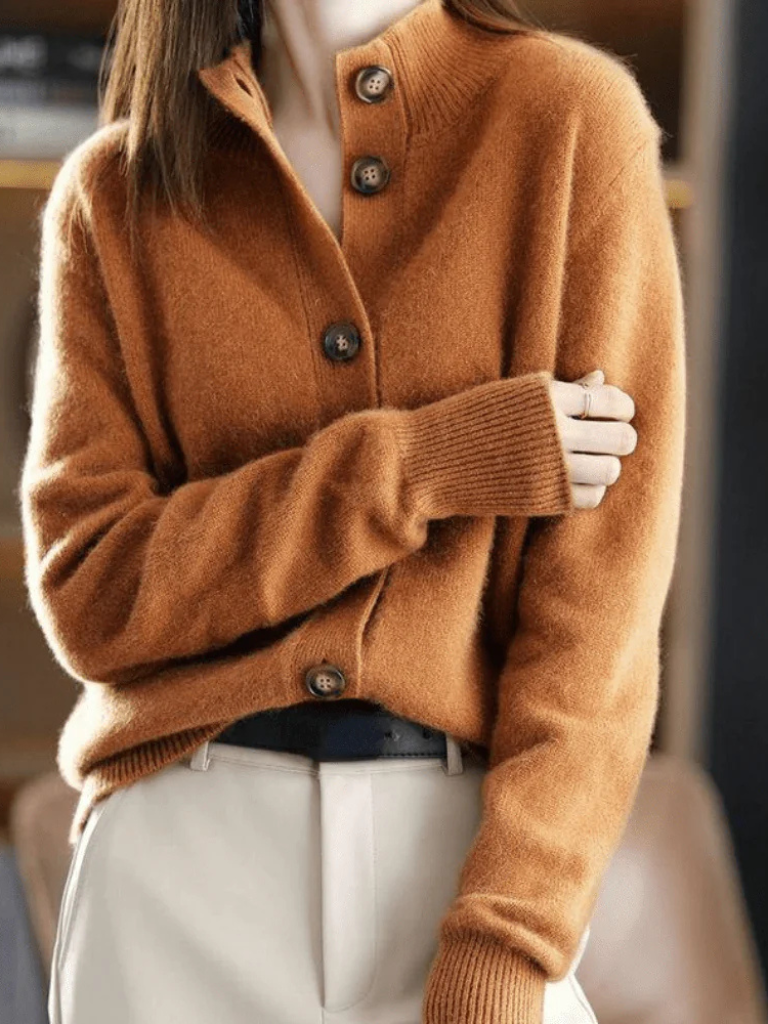 Classic Women's Button-Up Cardigan for Ultimate Comfort