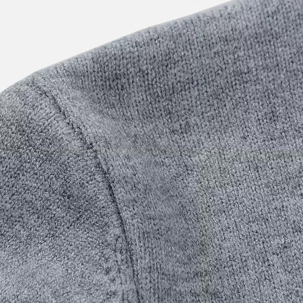 Stylish Men's V-Neck Knit Pullover