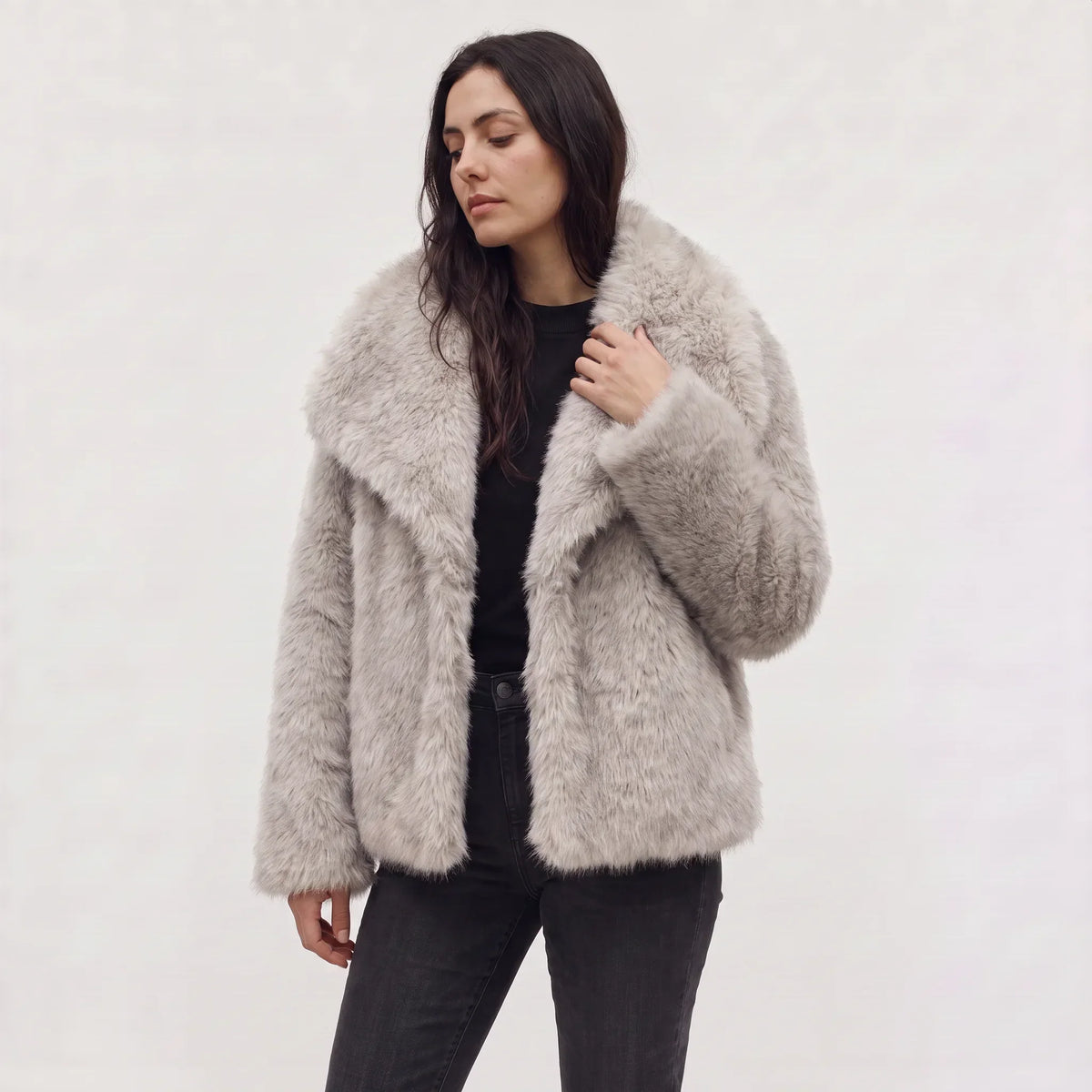 Oversized Women's Faux Fur Coat