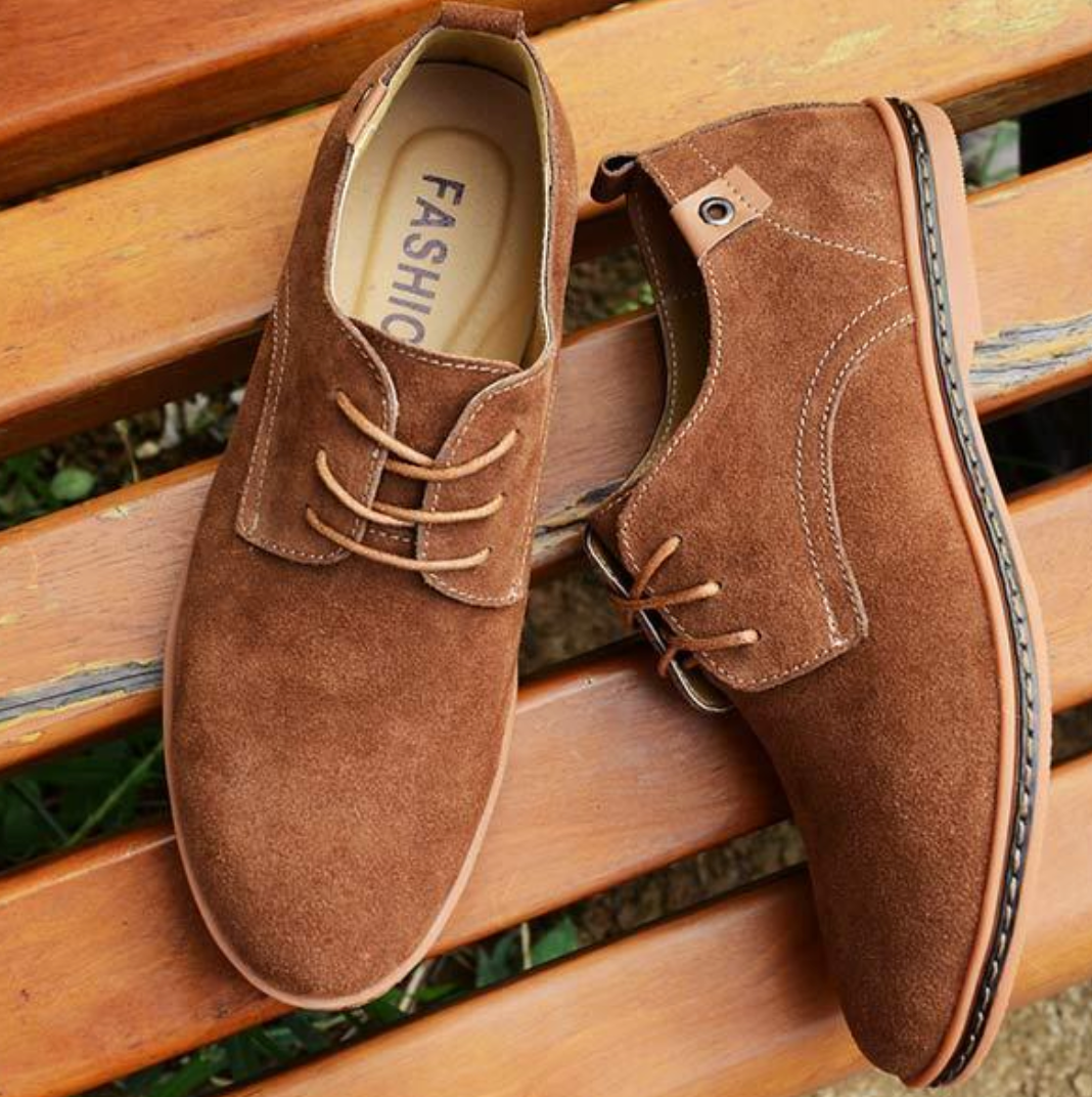 Men's Suede Derby Shoes with Lace-Up and Textured Finish