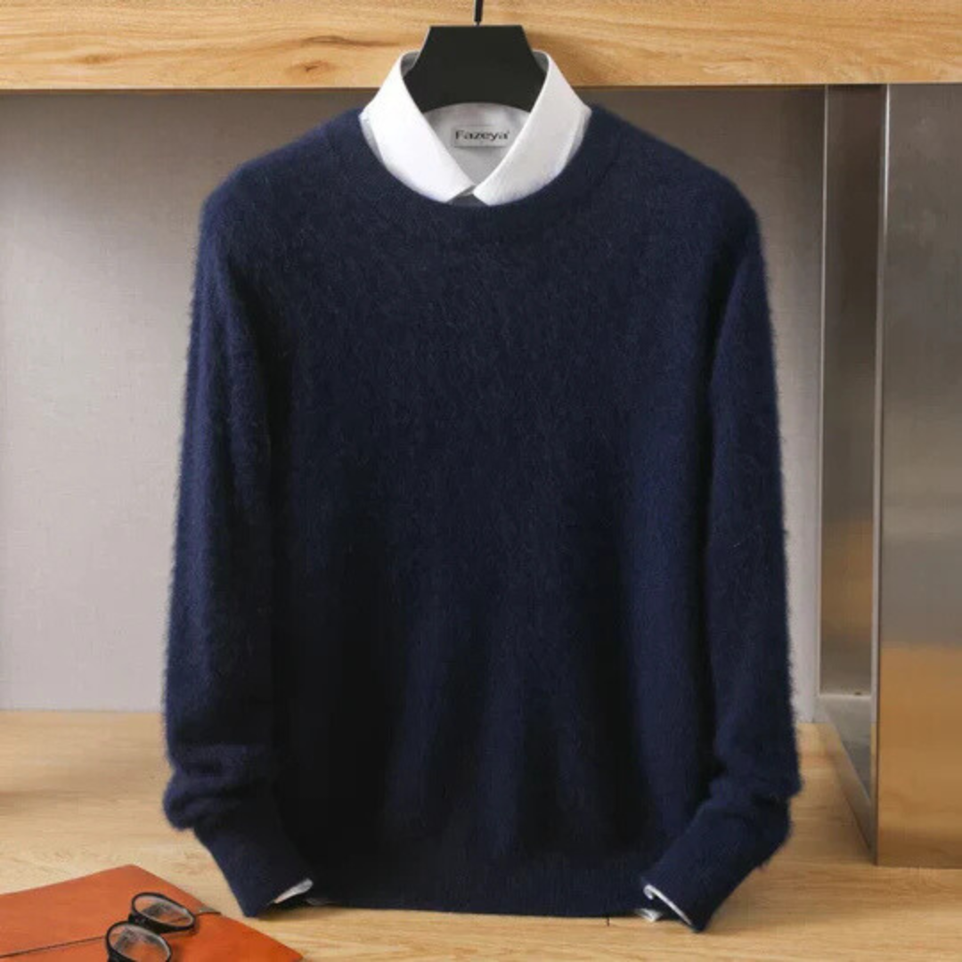 Men's Brushed Trim Crew Neck Sweater with Ribbed Cuffs and Tailored Hem