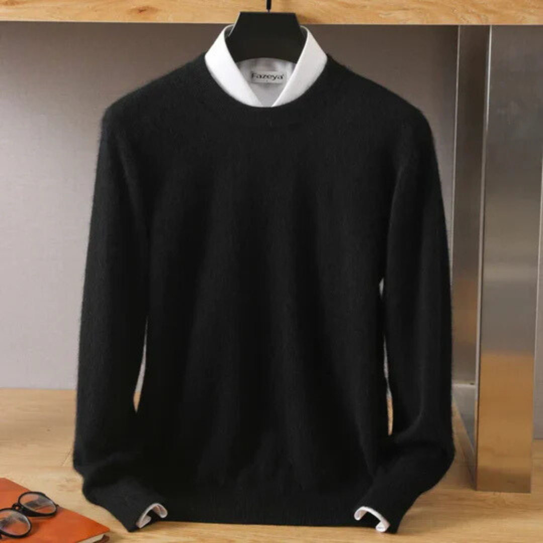 Men's Brushed Trim Crew Neck Sweater with Ribbed Cuffs and Tailored Hem
