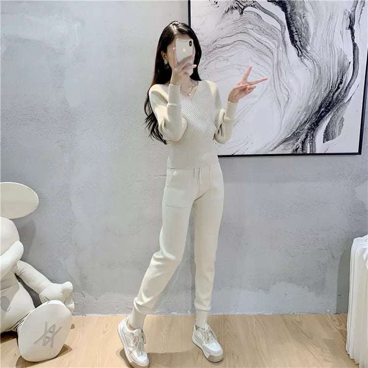 Women's V-Neck Ribbed Sweater and Jogger Set