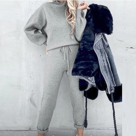 Cozy Loungewear Ensemble Featuring Sweater and Pants