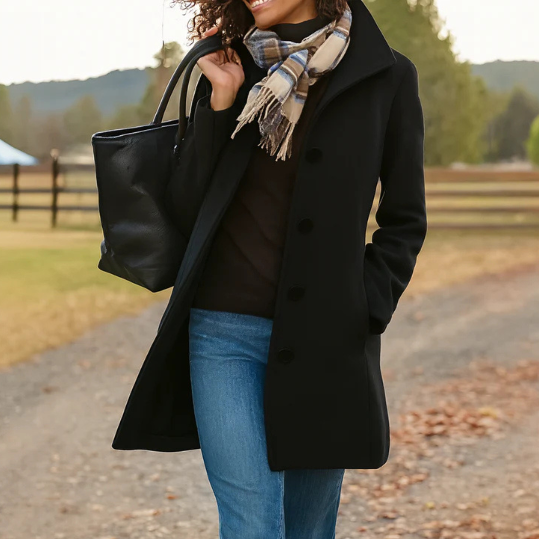 Chic Women's Heritage Coat for Cozy Elegance