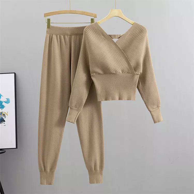 Women's V-Neck Ribbed Sweater and Jogger Set