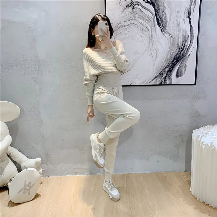 Women's V-Neck Ribbed Sweater and Jogger Set