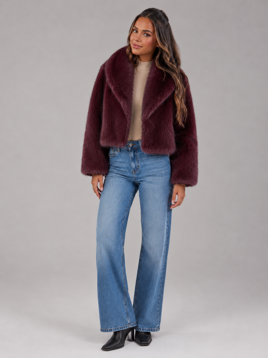 Cropped Oversized Women's Fur Jacket with Shawl Collar and Smooth Lining