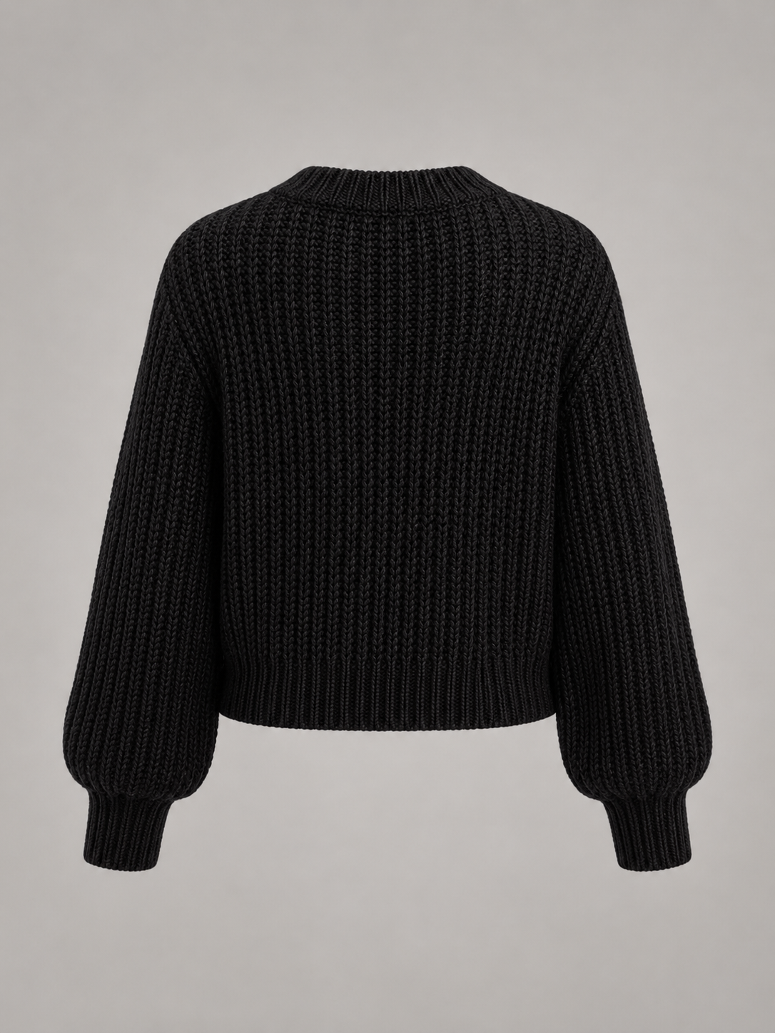 Women's Oversized Cable Knit Sweater with Drop Shoulders and Ribbed Cuffs