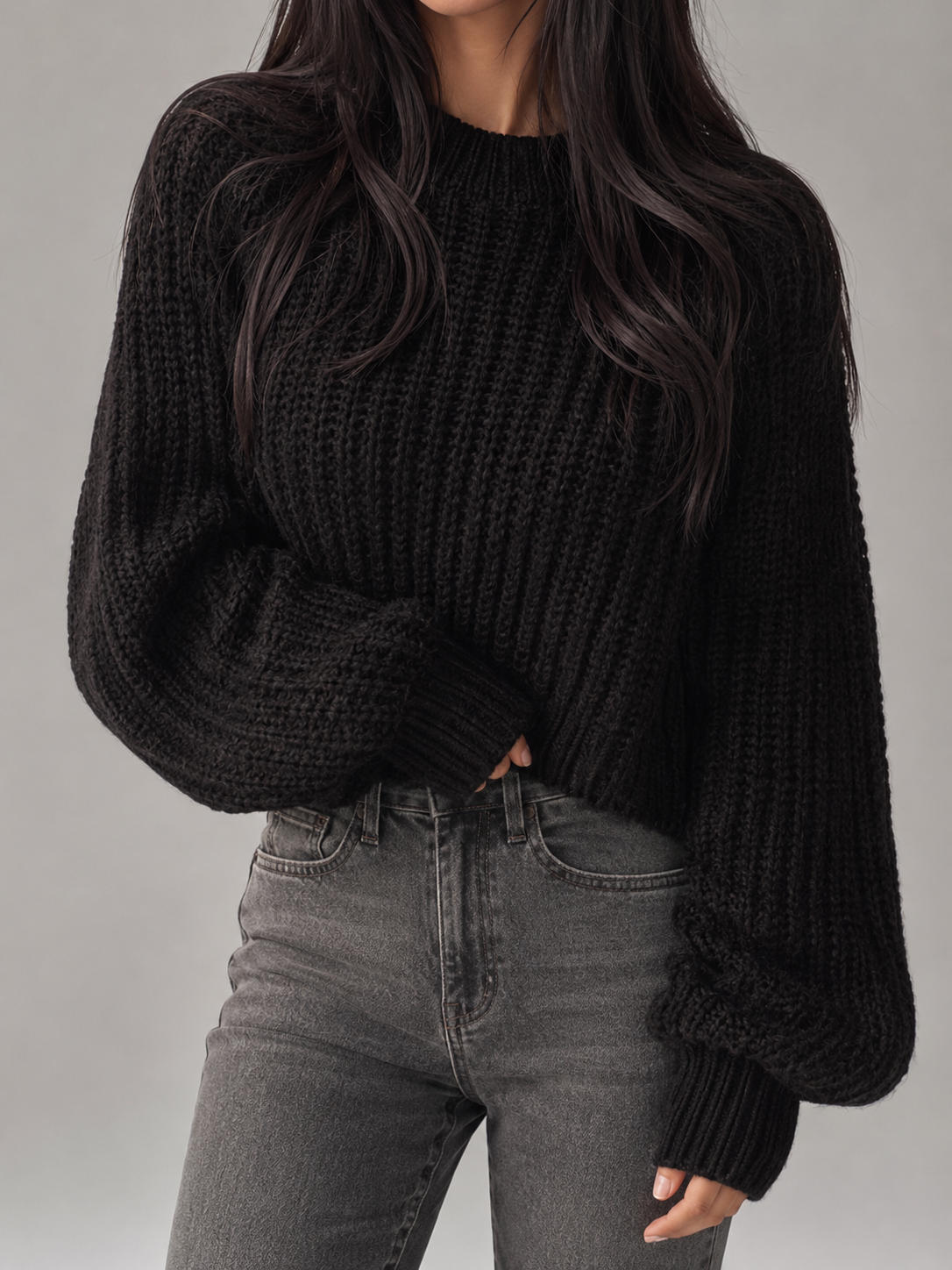 Women's Oversized Cable Knit Sweater with Drop Shoulders and Ribbed Cuffs