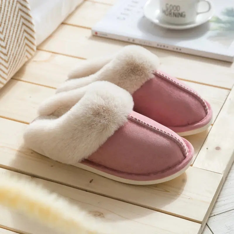 Cushioned Closed-Toe Women's Slippers with Thick Non-Slip Sole