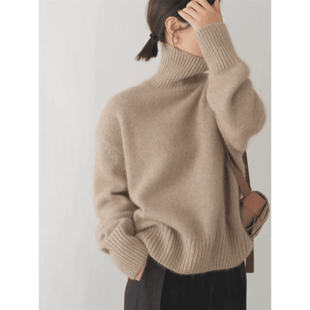 Cozy Women's Relaxed Fit Turtleneck Sweater