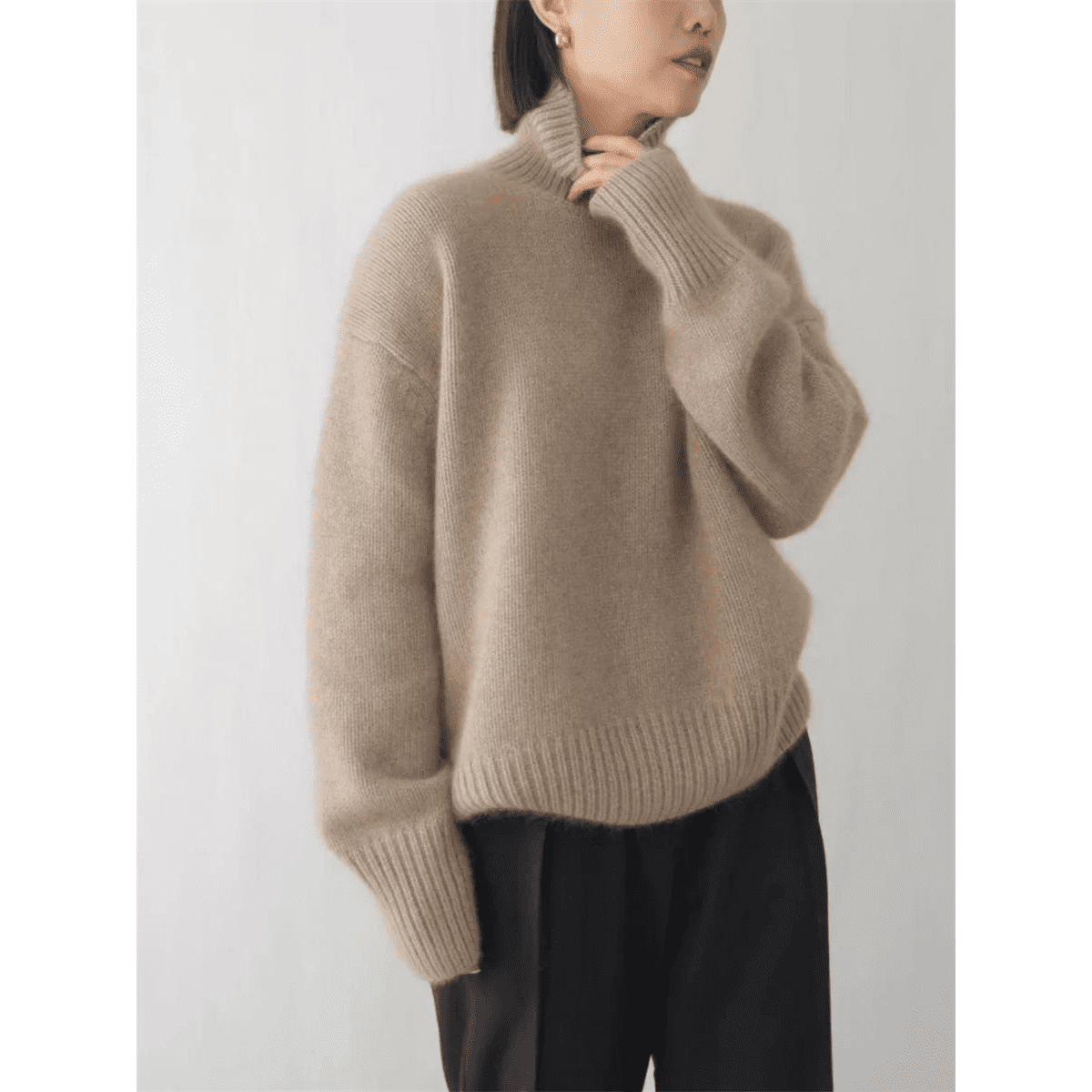 Cozy Women's Relaxed Fit Turtleneck Sweater