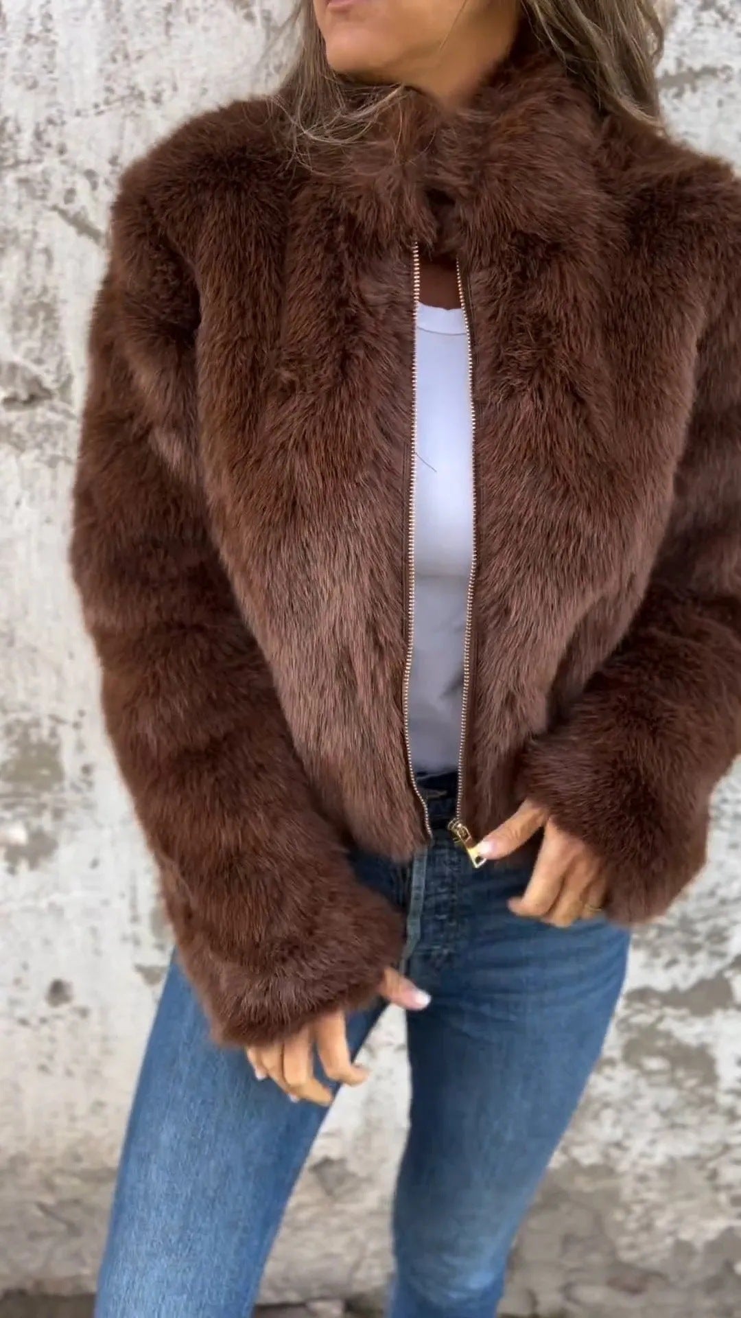 Emma | Women's Soft and Warm Faux Fur Jacket with High Collar and Zip