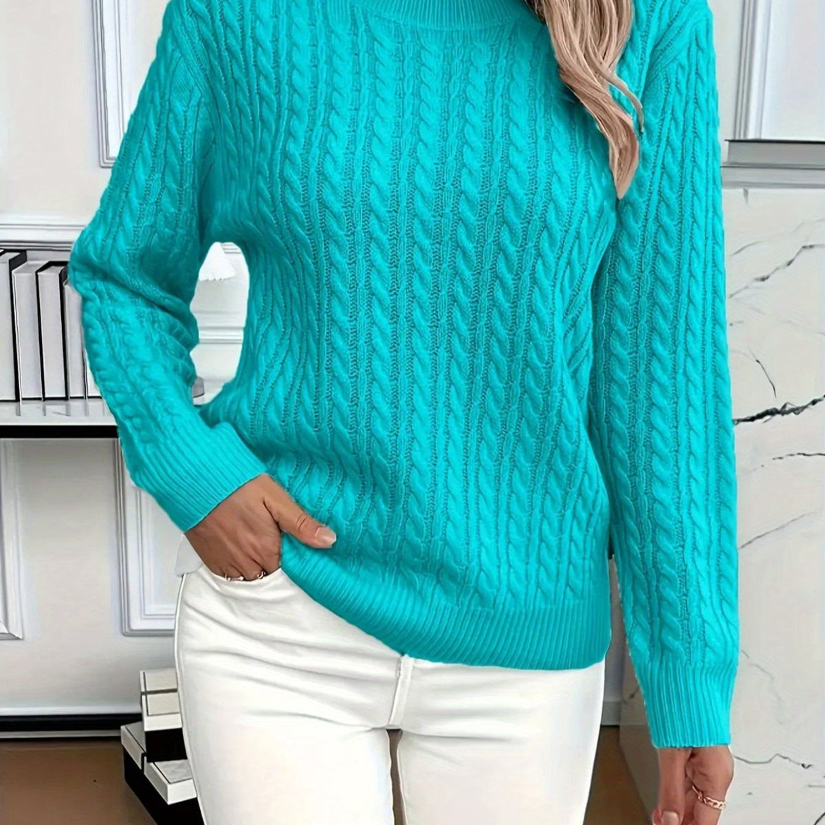Women's Comfortable Round Neck Sweater