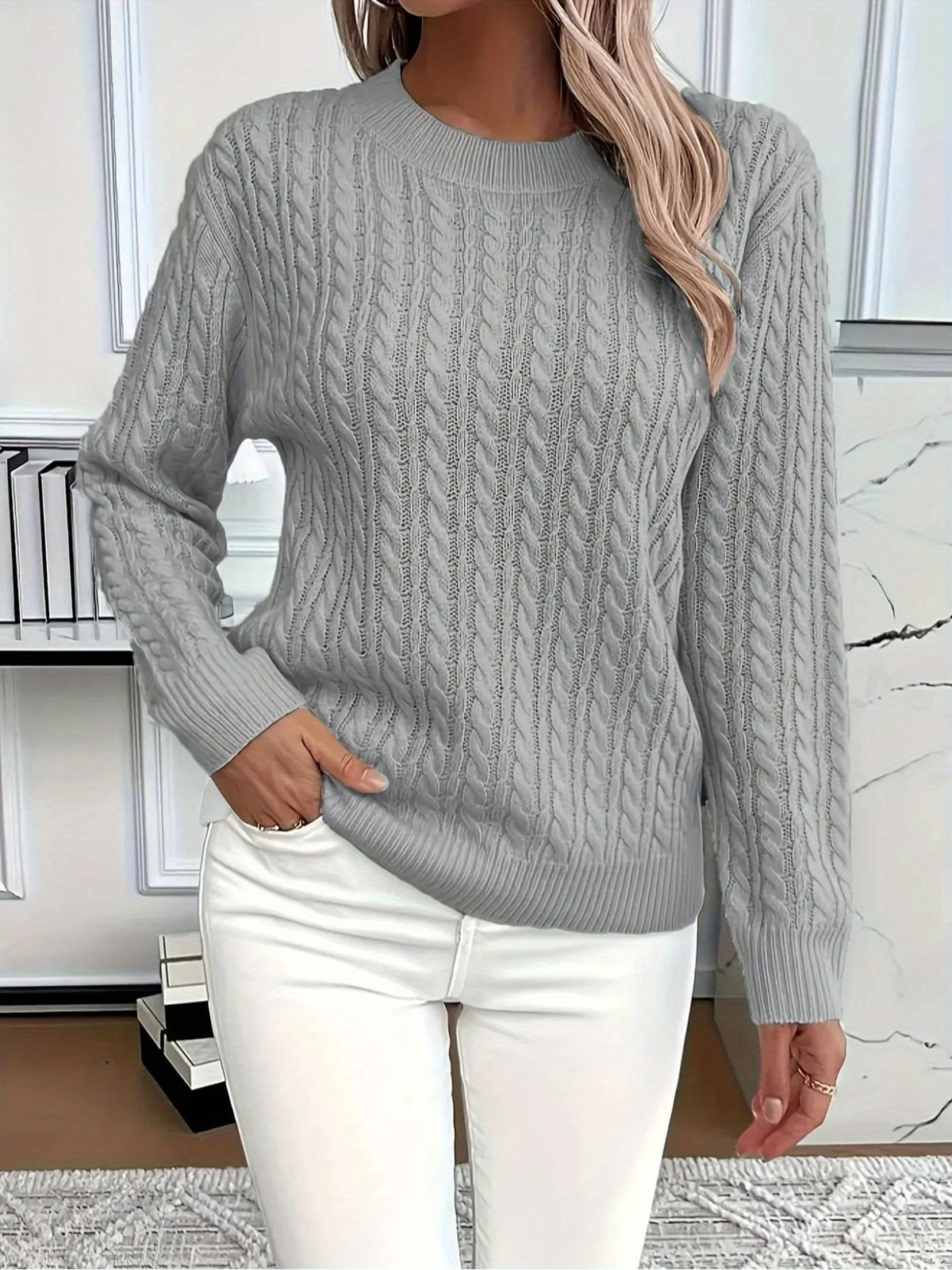 Women's Comfortable Round Neck Sweater