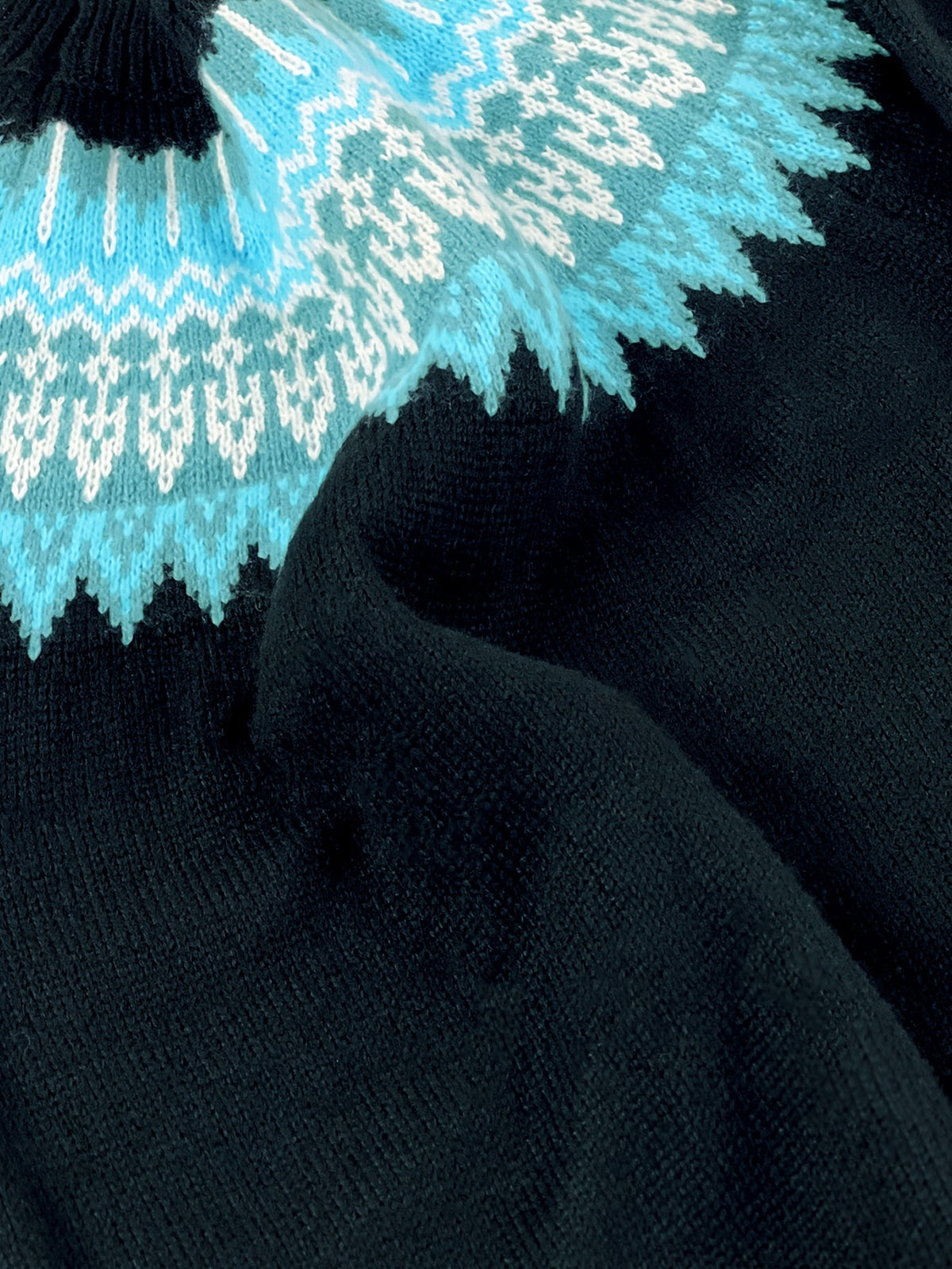 Sylvia | Cozy Chunky Jacquard Round Neck Knit Sweater