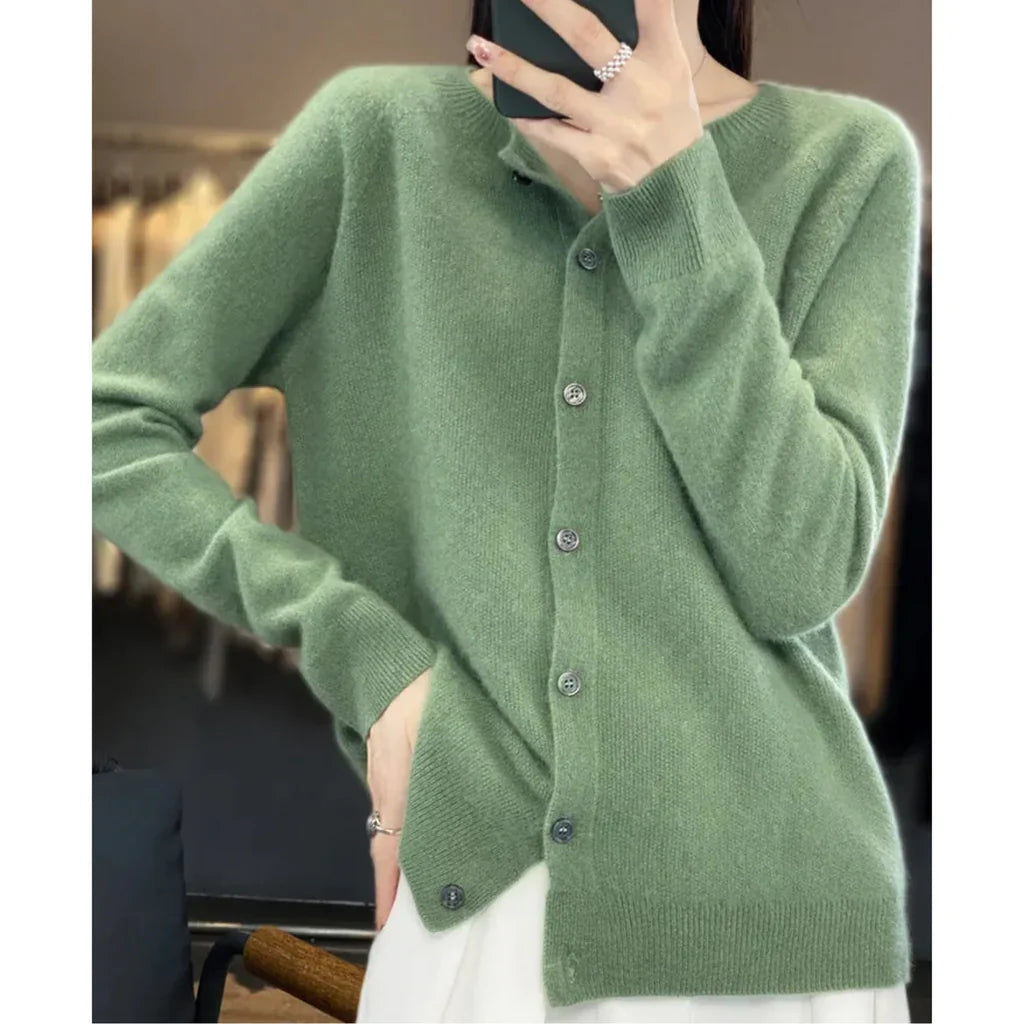 Cardigan for Women with Button Closure and Round Neck