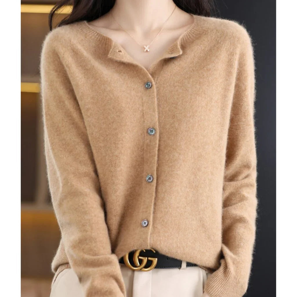 Cardigan for Women with Button Closure and Round Neck