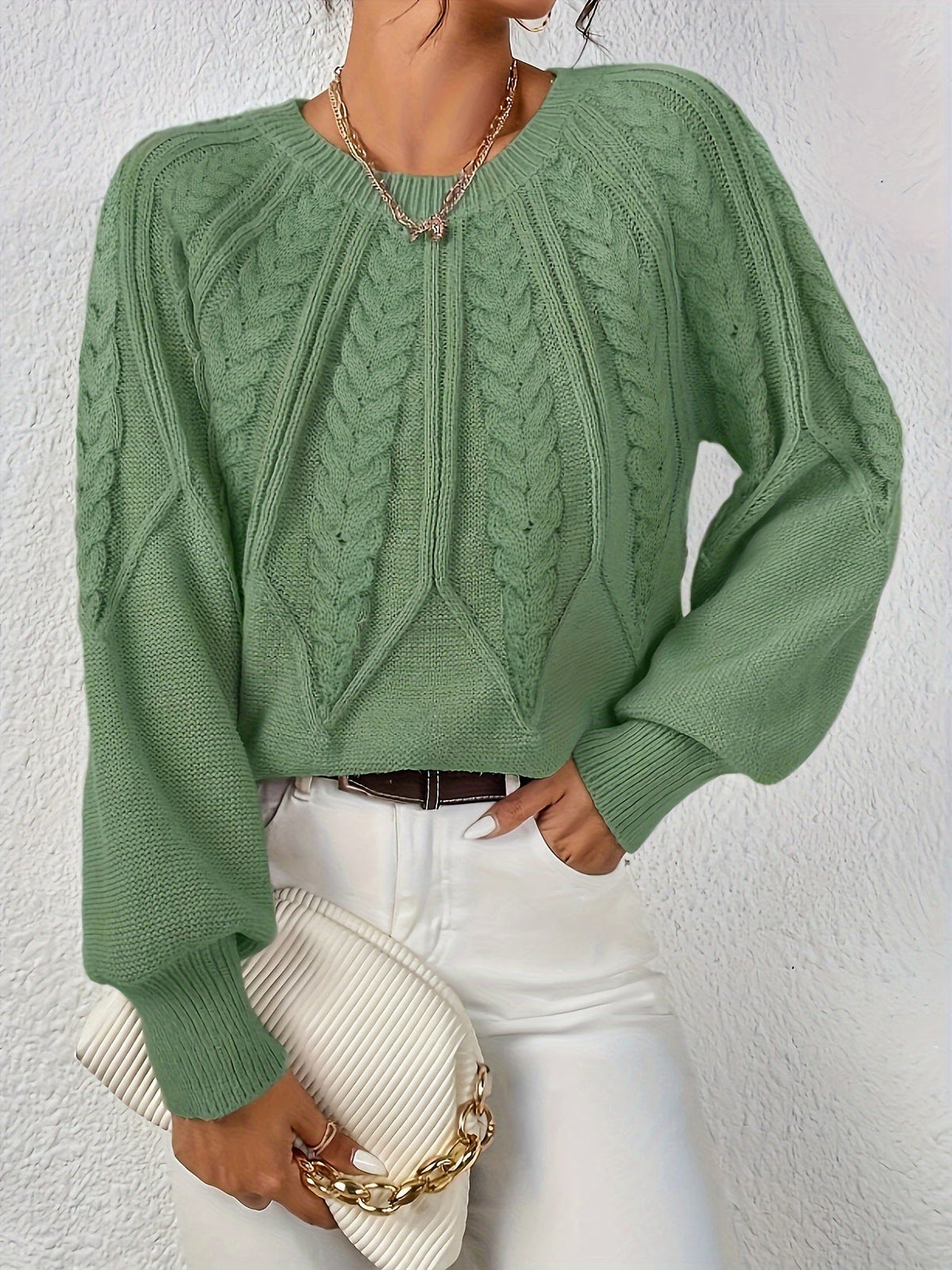 Plus Size Women's Oversized Cable Knit Sweater with Round Neck and Balloon Sleeves