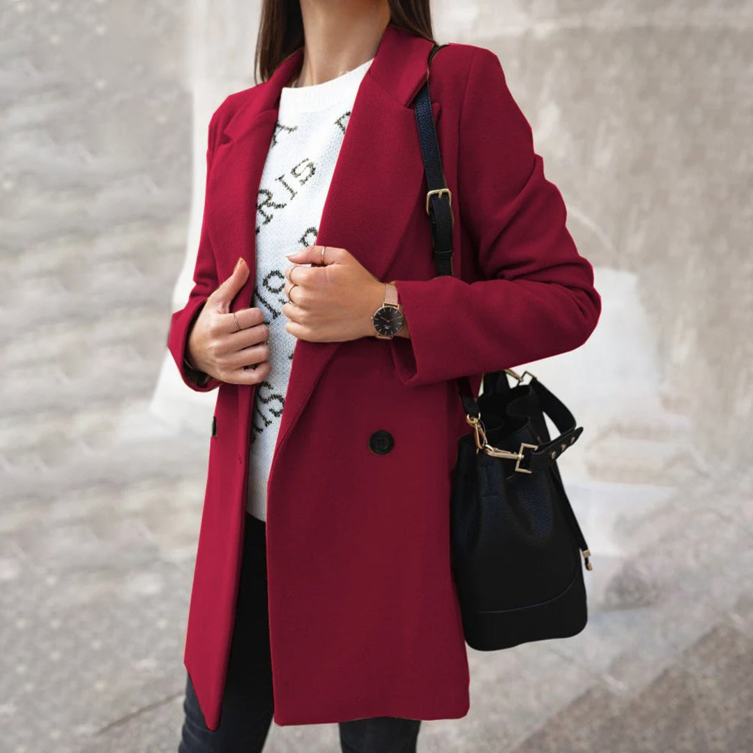 Ladies' Coat with Soft Wool and Refined Collar