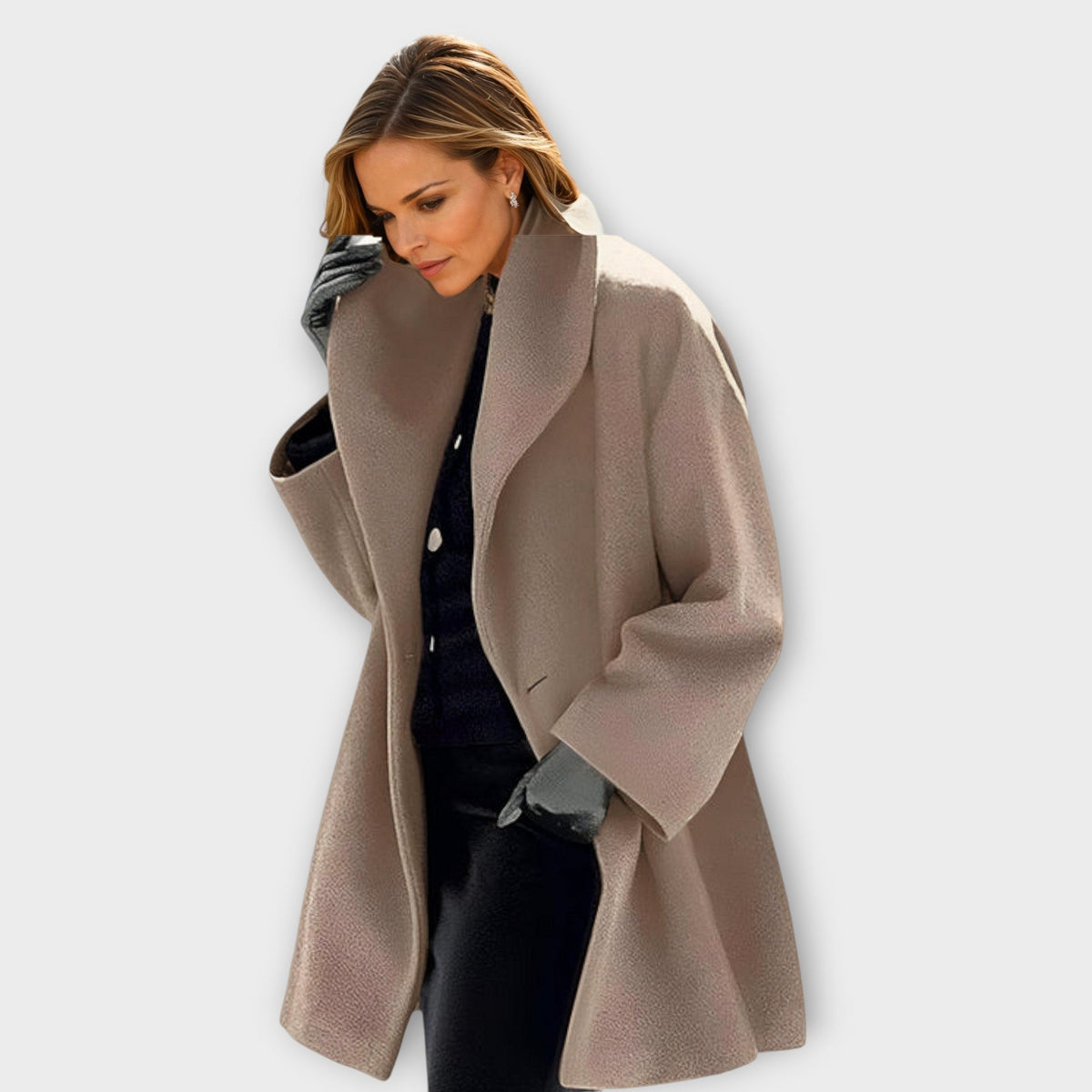 Women's Oversized Winter Coat with Wide Lapels and Button Fastening