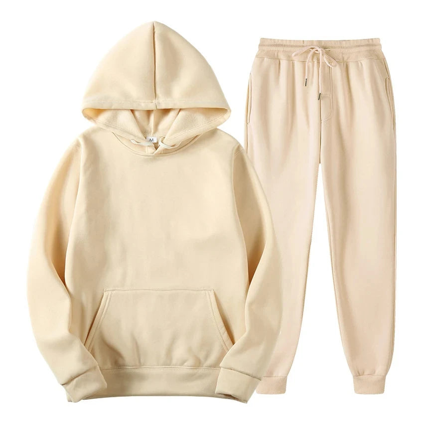 Comfortable jogging set for men with modern style and ultimate relaxation | Senn